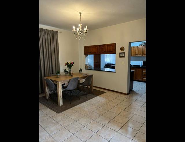 3 BEDROOM DUPLEX FOR SALE IN MEER EN SEE